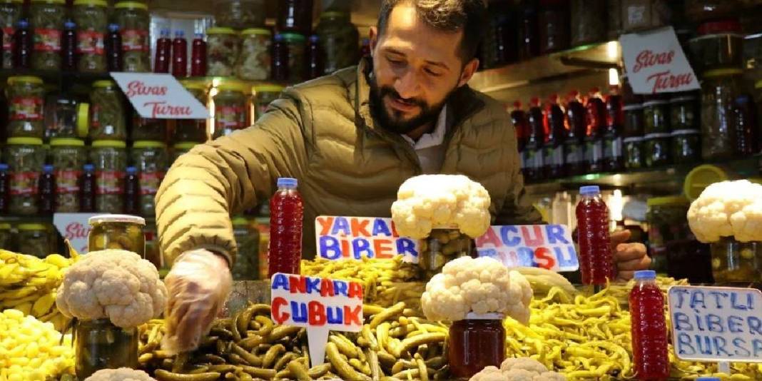 Sonbahar geldi, tezgahlar rengarenk oldu! Sadece lezzetli değil faydalı da: Çeşit çeşit oluyor, kapış kapış satılıyor 4